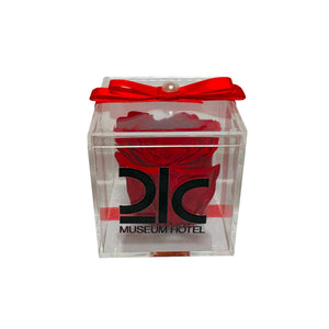 Luxury preserved red rose in a sleek acrylic display box – elegant corporate gift for executives, clients, and VIPs.