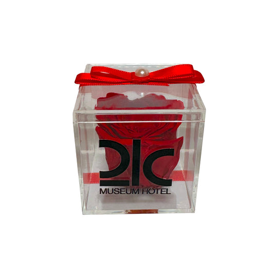 Luxury preserved red rose in a sleek acrylic display box – elegant corporate gift for executives, clients, and VIPs.